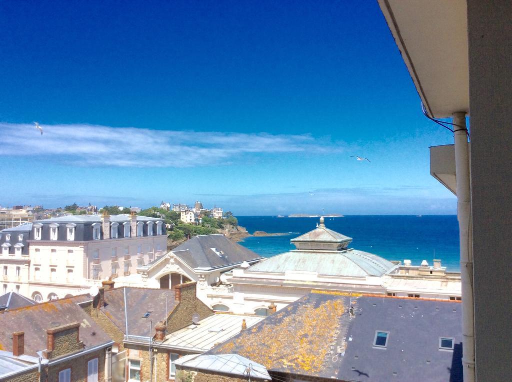 Les studios vue mer Le Matlo Dinard Extérieur photo