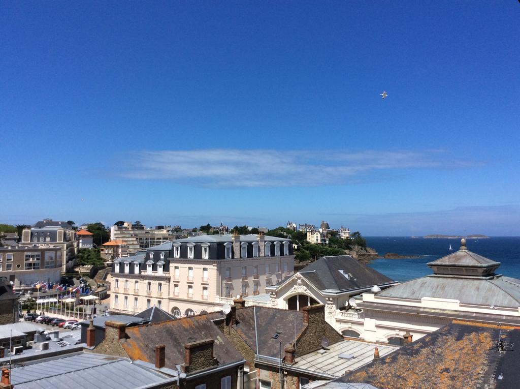 Les studios vue mer Le Matlo Dinard Extérieur photo