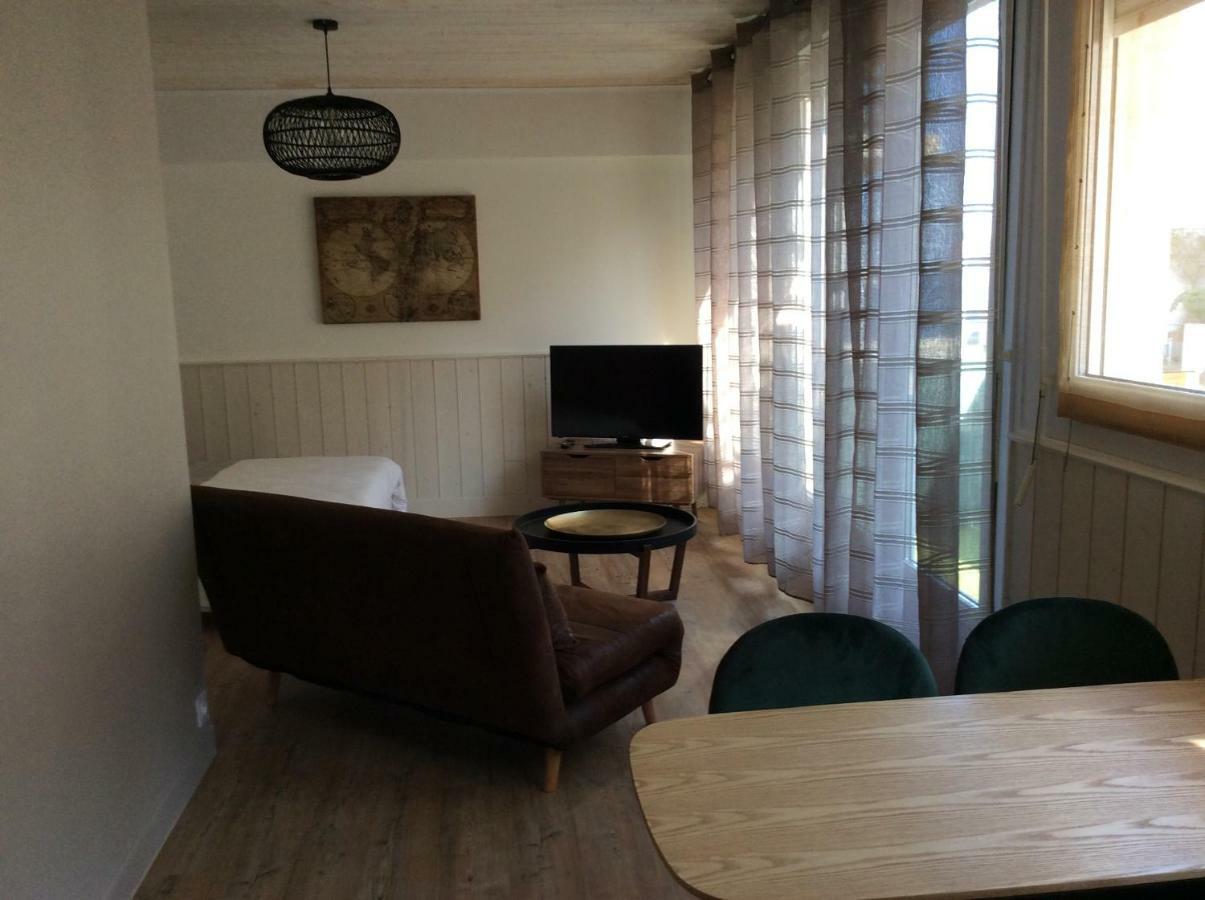 Les studios vue mer Le Matlo Dinard Extérieur photo